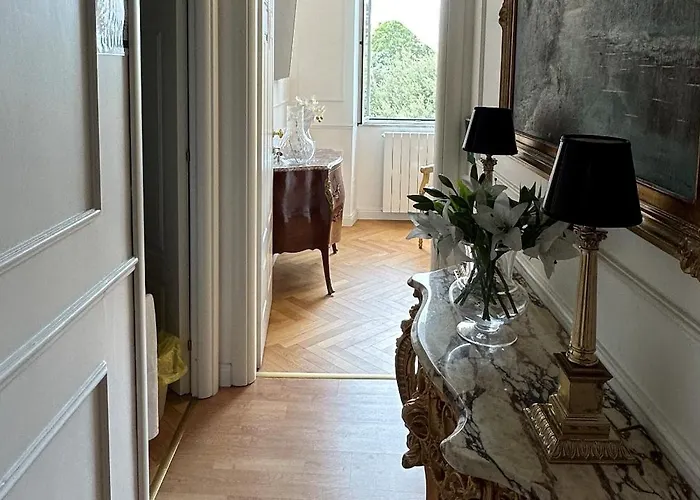 King Plaza 4* Рим